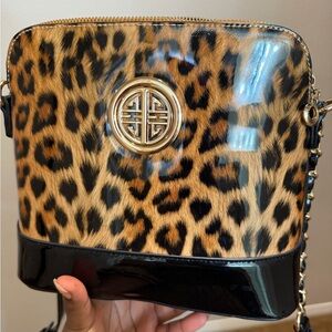 Leopard Print Crossbody Bag with Black Accents